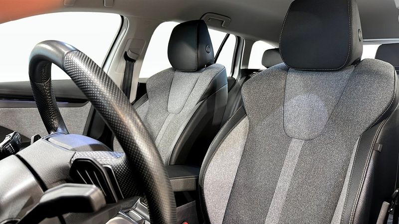 Skoda Octavia bild 8
