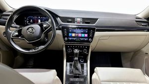 Skoda Superb bild 10