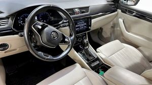 Skoda Superb bild 7