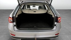 Skoda Superb bild 13