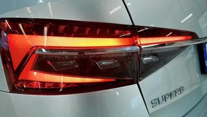 Skoda Superb bild 15