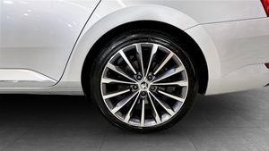 Skoda Superb bild 6