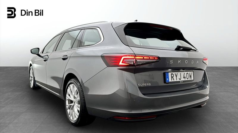 Skoda Superb bild 3