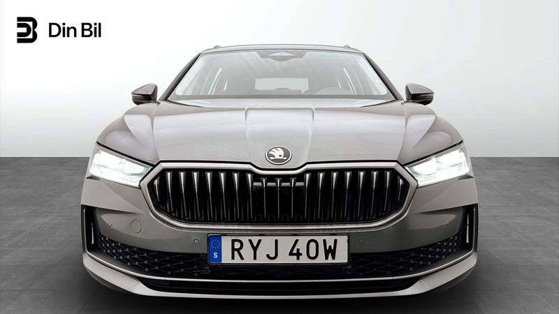Skoda Superb bild 4