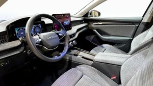 Skoda Superb bild 7