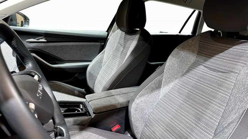 Skoda Superb bild 8
