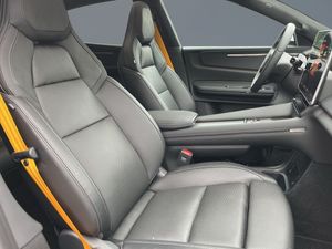 Polestar 4 bild 8