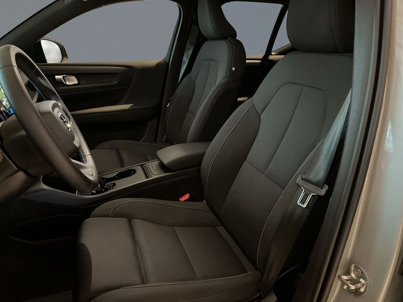Volvo EX40 bild 6