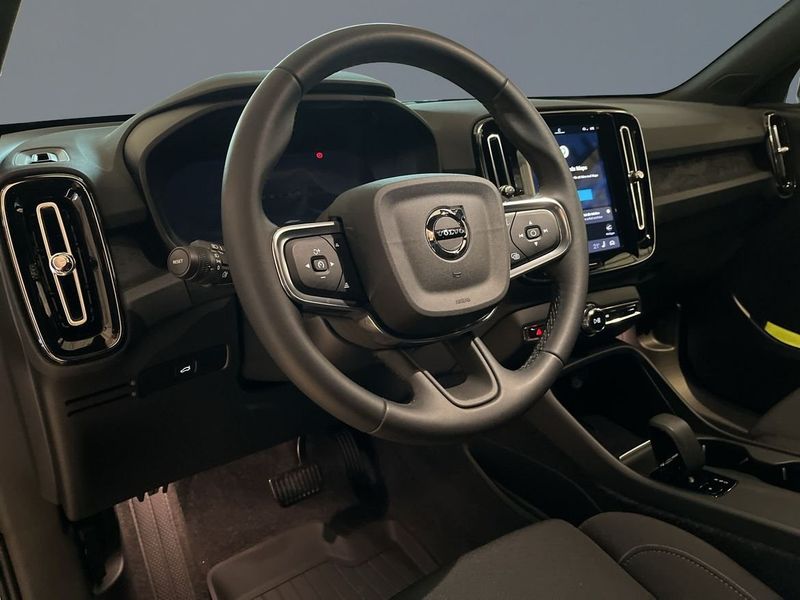 Volvo EX40 bild 5