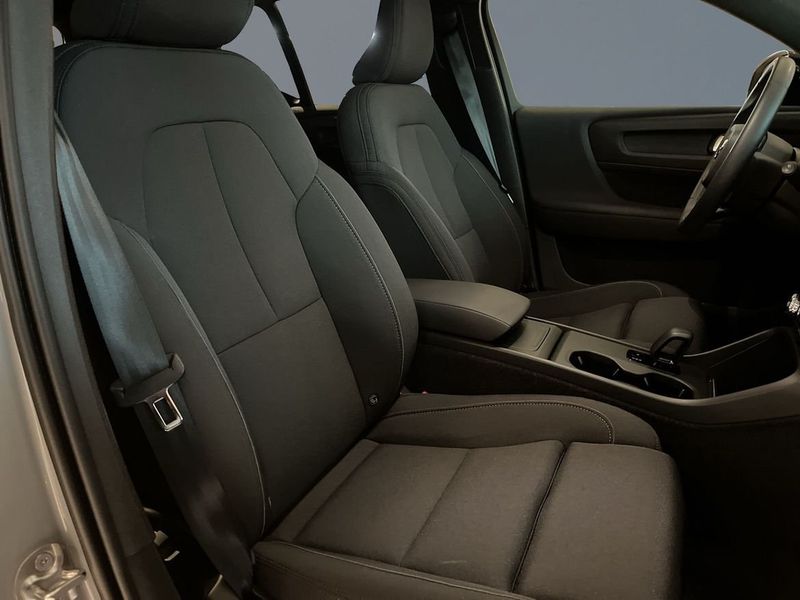 Volvo EX40 bild 7