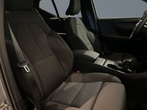 Volvo EX40 bild 8