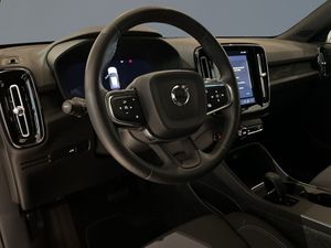 Volvo EX40 bild 6