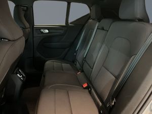 Volvo EX40 bild 9