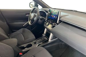 Toyota Corolla Cross bild 7
