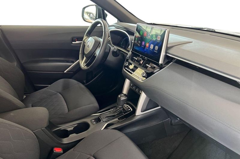 Toyota Corolla Cross bild 7