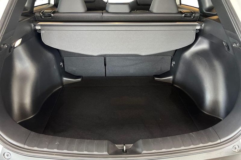 Toyota Corolla Cross bild 12
