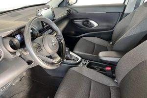 Toyota Yaris Cross bild 14