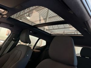 Volvo EX40 bild 12