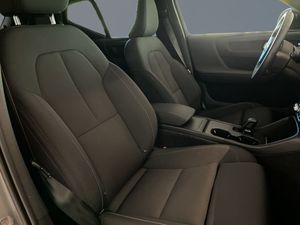 Volvo EX40 bild 8