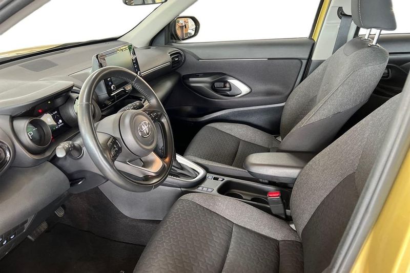 Toyota Yaris Cross bild 12