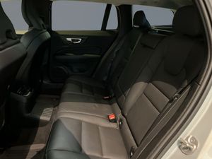 Volvo V60 bild 8