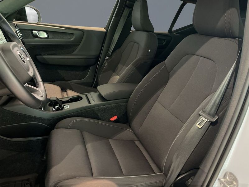 Volvo EX40 bild 7