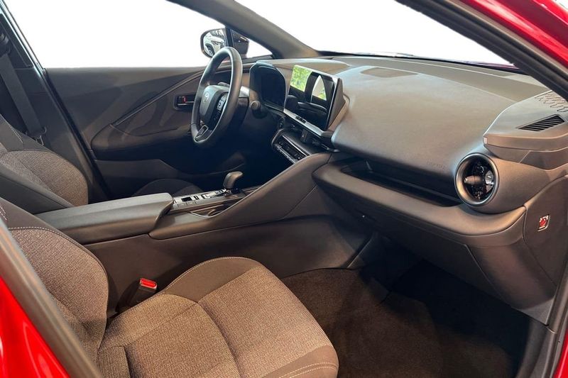 Toyota C-HR bild 6