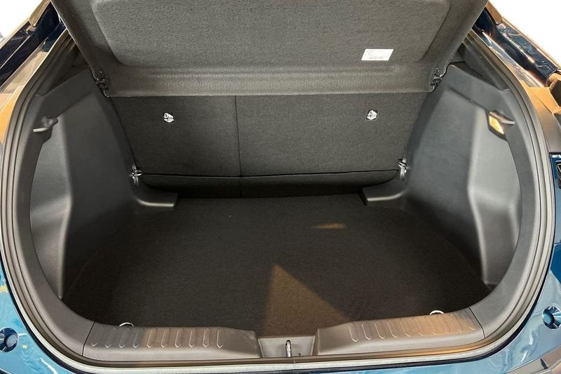 Toyota C-HR bild 12