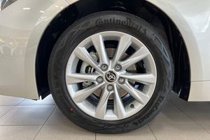 Toyota Corolla bild 15
