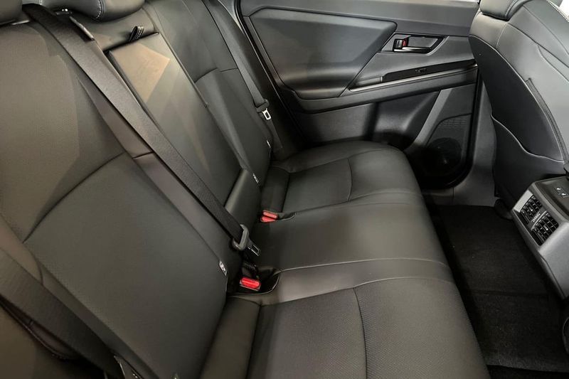 Toyota bZ4X Touring bild 7