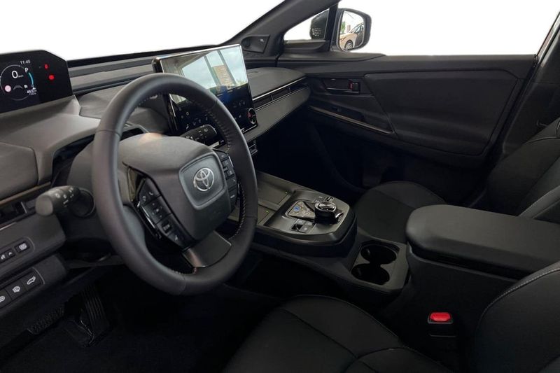 Toyota bZ4X Touring bild 12