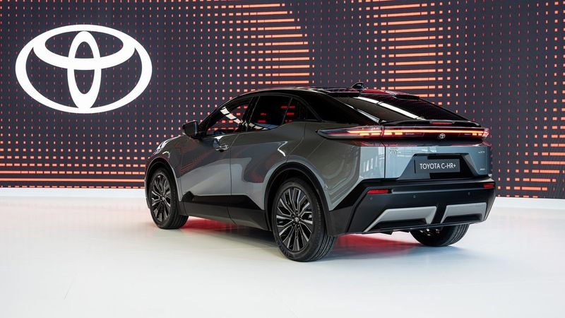 Toyota C-HR+ bild 2