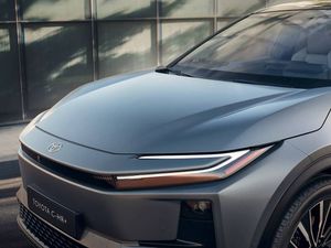 Toyota C-HR+ bild 3