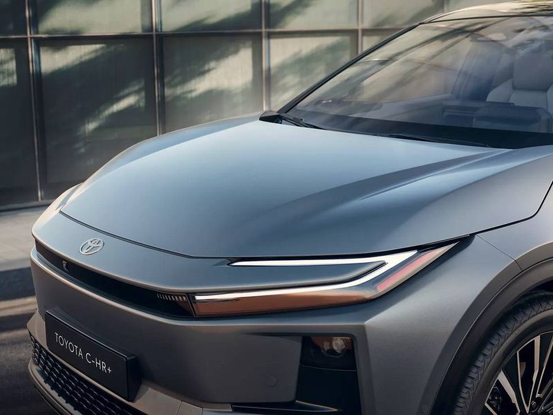 Toyota C-HR+ bild 3