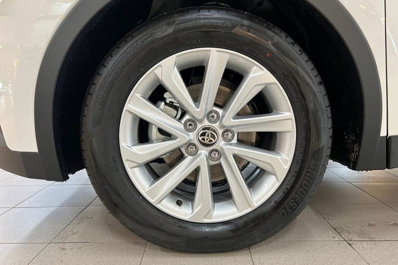 Toyota C-HR bild 16