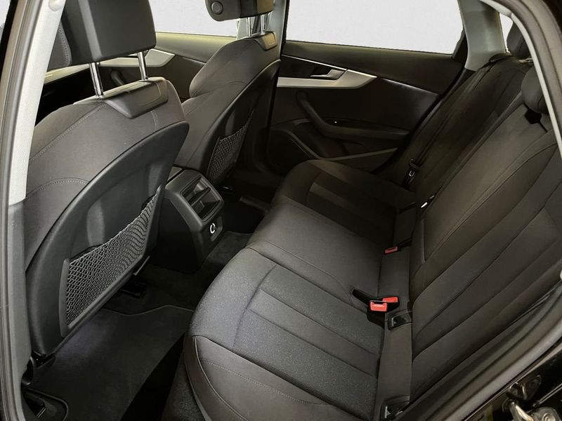 Audi A4 bild 11