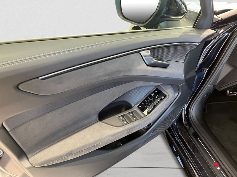 Audi A6 bild 8