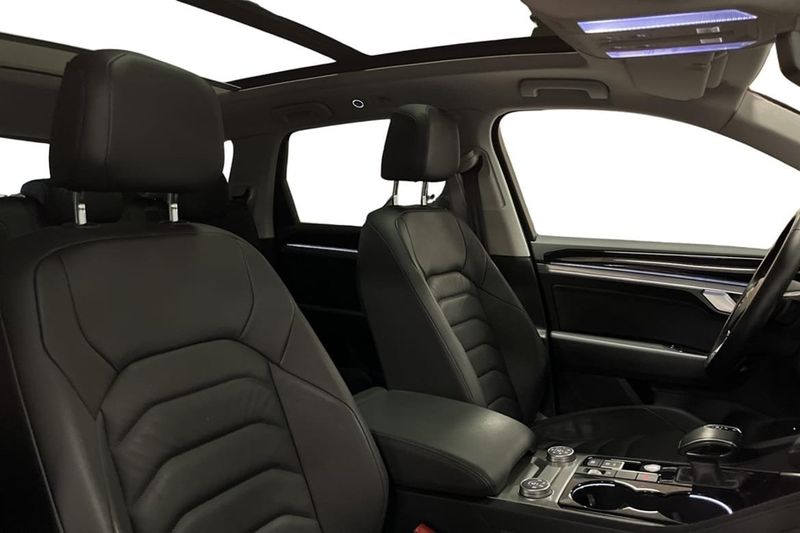 Volkswagen Touareg bild 16