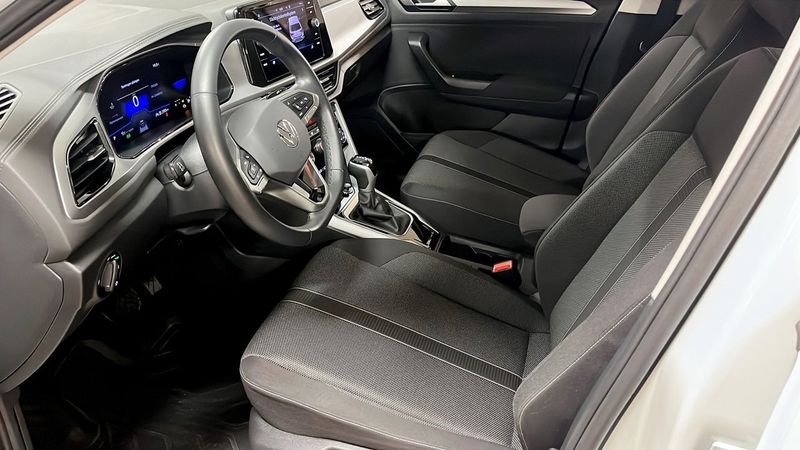 Volkswagen T-Roc bild 7