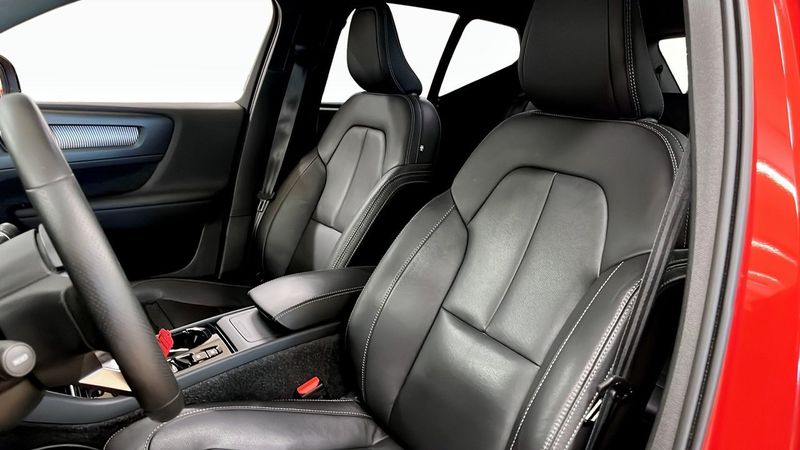 Volvo XC40 bild 8