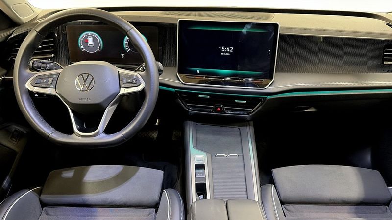 Volkswagen Passat bild 10