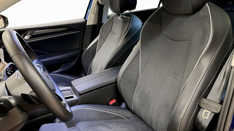Volkswagen Passat bild 8