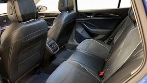 Volkswagen Passat bild 11
