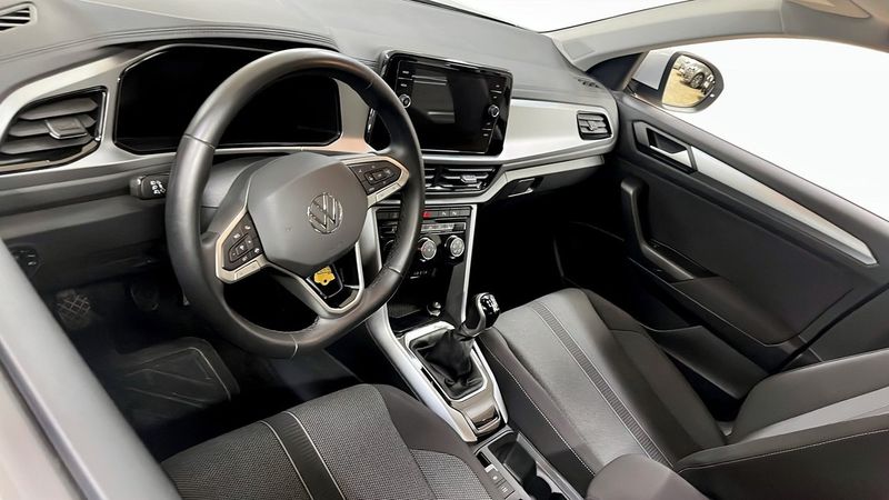 Volkswagen T-Roc bild 7