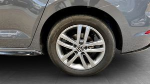 Volkswagen Touran bild 6