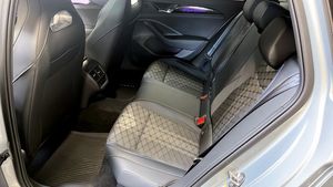 Volkswagen Passat bild 11