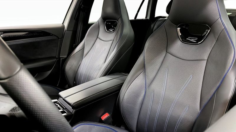 Volkswagen Passat bild 8