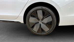 Volkswagen Passat bild 6