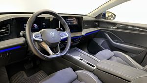Volkswagen Passat bild 8