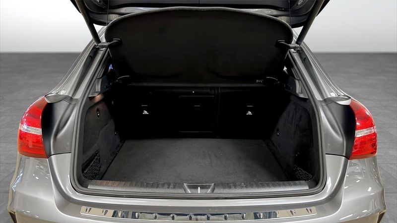 Mercedes GLA180 bild 13